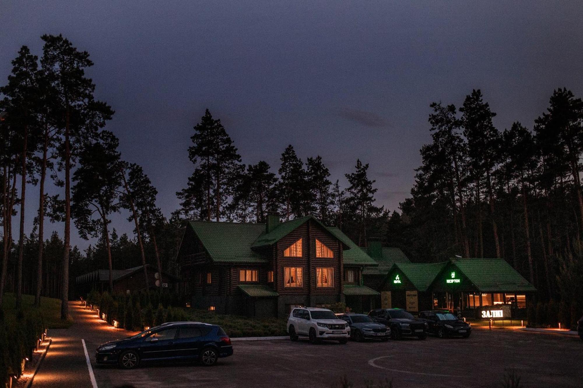 Hotel Zaliv Strasheve Esterno foto